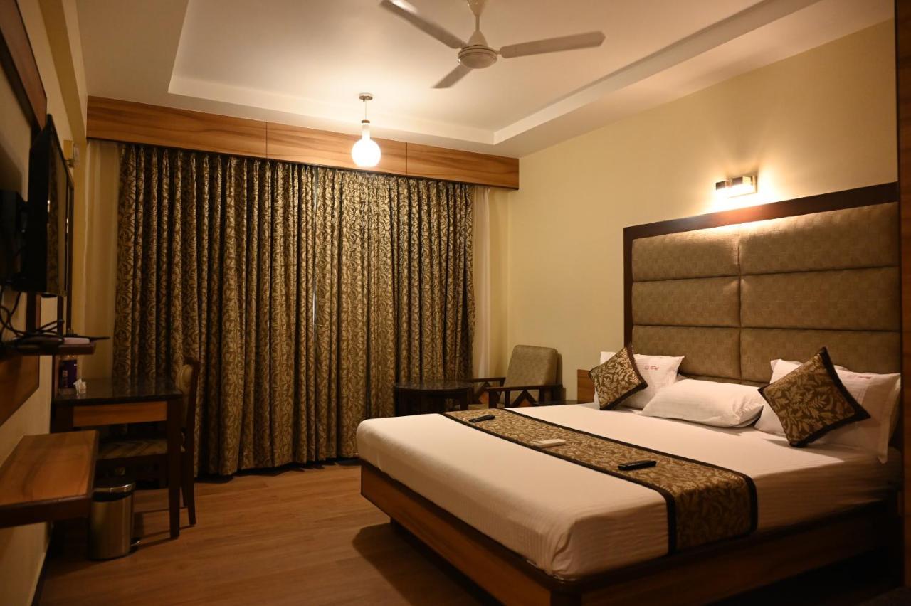 Hotel Sms Grand Imperial Vellore Exteriér fotografie