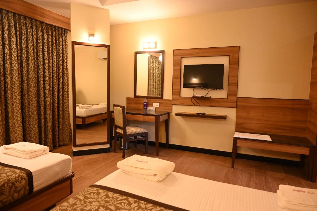 Hotel Sms Grand Imperial Vellore Exteriér fotografie